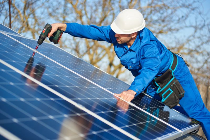 Who Does Solar Panels Service